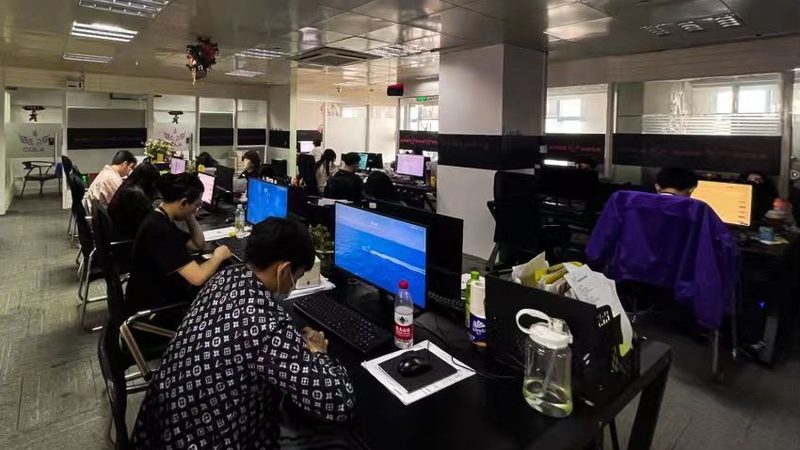 无线领夹麦克风：技术解析